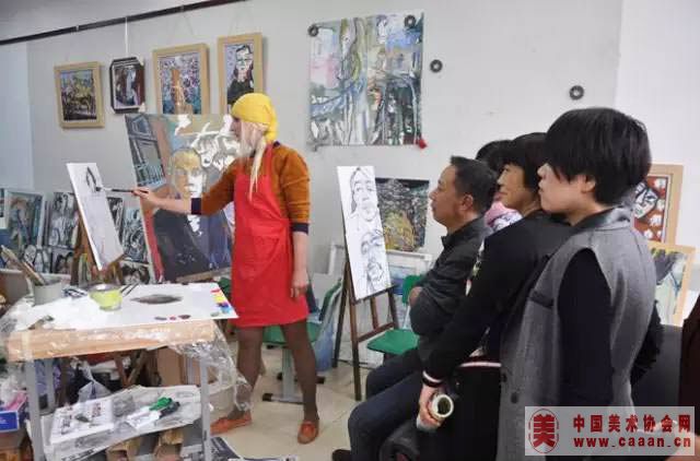 Ӧ�������ڲ�����ѧʾ����ѧ