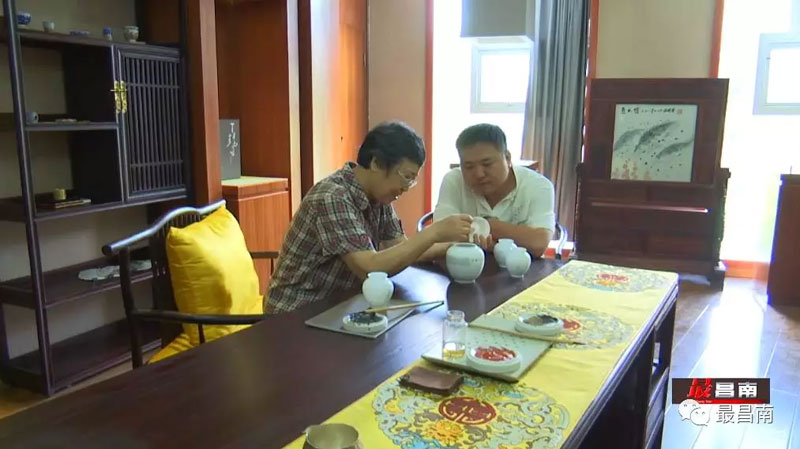 ���ӱ���