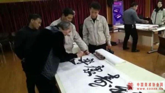 �����ʶ��黭Ժ���Ƭ