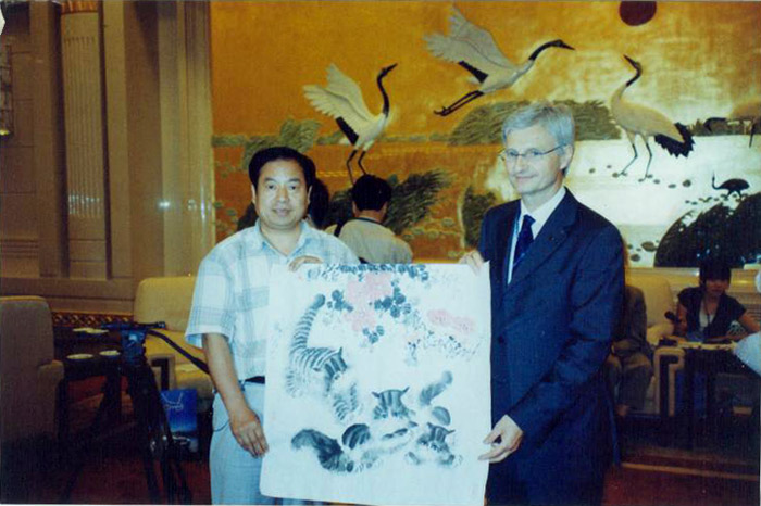 ������������Ϊ�������͸������쵼��